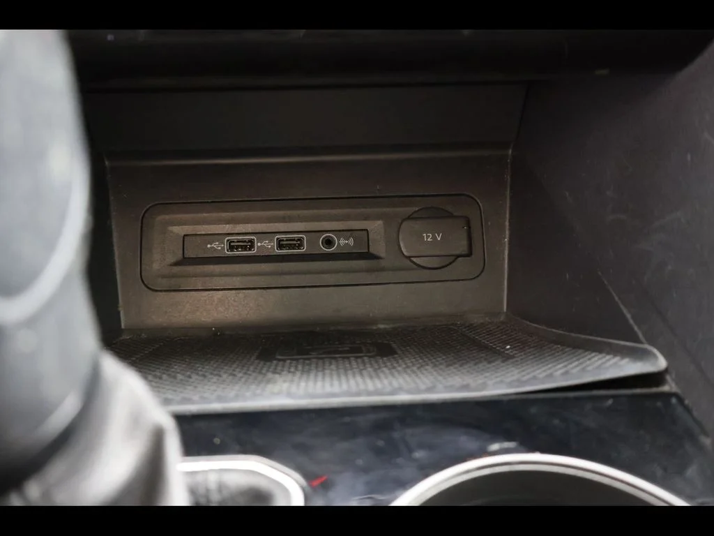Used 2021 Gray Volkswagen SEL image 18