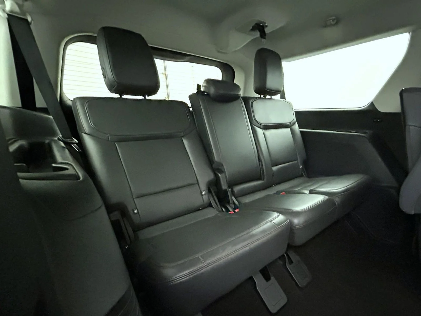 Used 2025 Silver Ford Active image 19