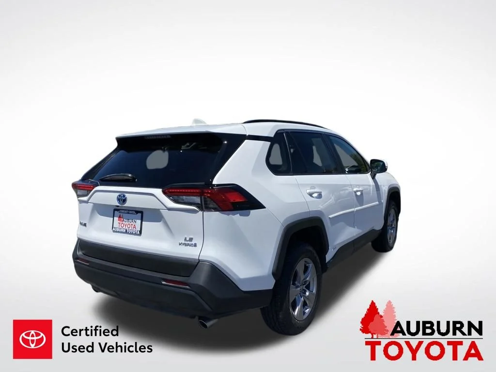 Certified Used 2024 Ice Cap Toyota LE image 8