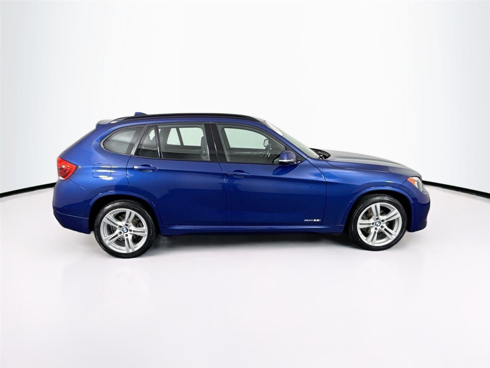 Used 2015 LeMans Blue Metallic BMW xDrive28i image 11