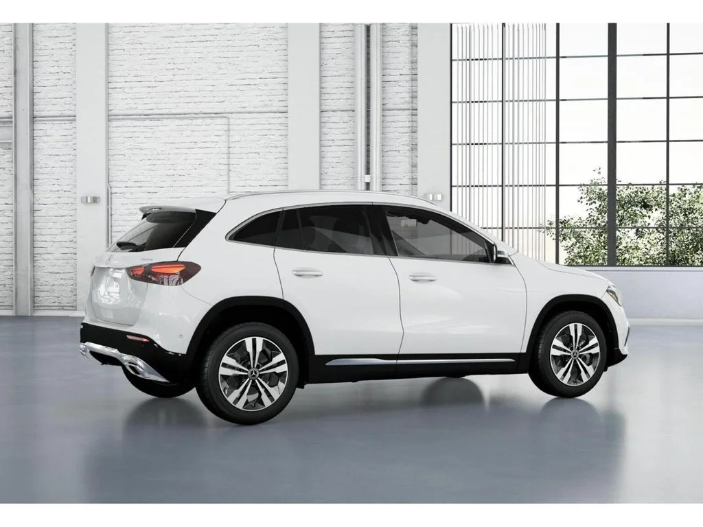 New 2026 White Mercedes-Benz GLA 250 image 19