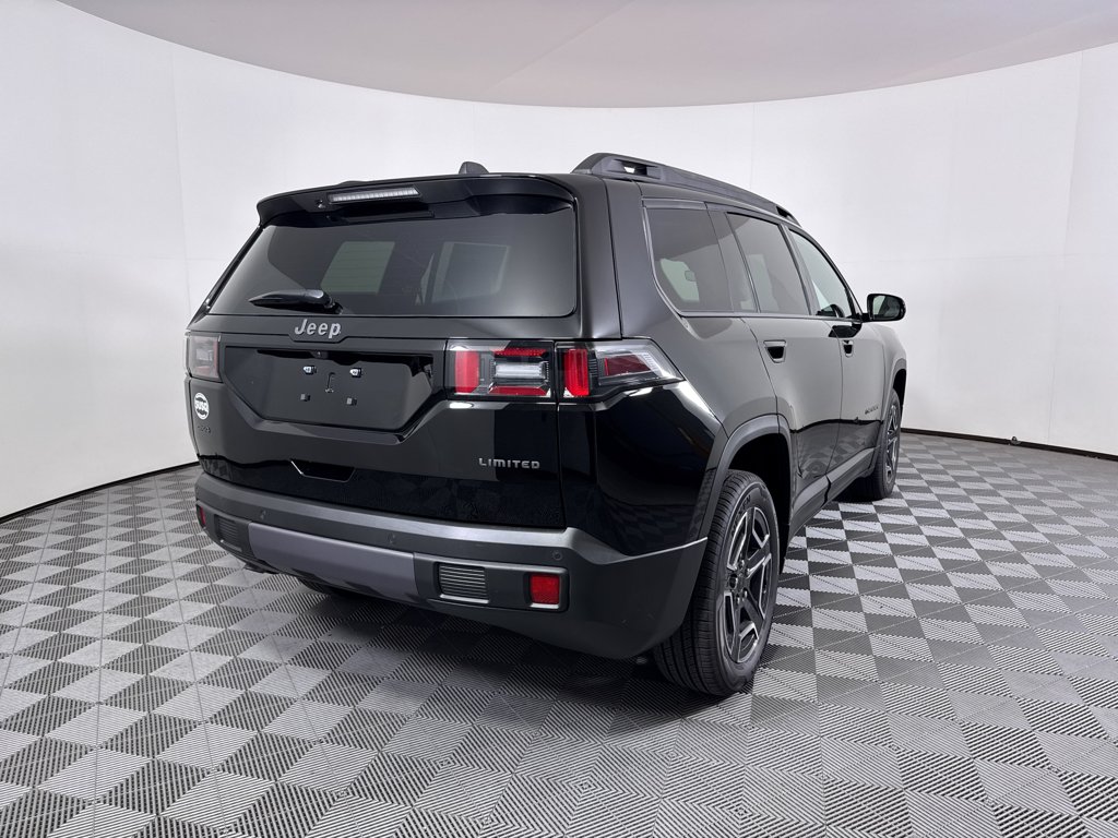 New 2026 Diamond Black Crystal Pearl-Coat Exterior Paint Jeep Limited image 21