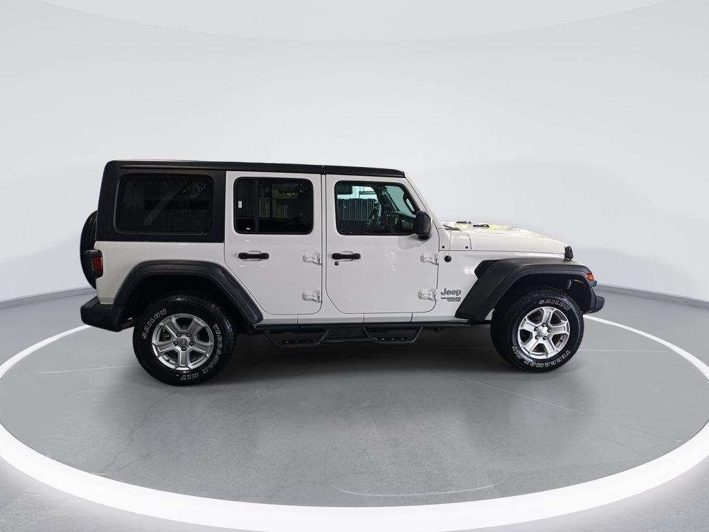 Used 2020 White Jeep Unlimited Sport S image 9