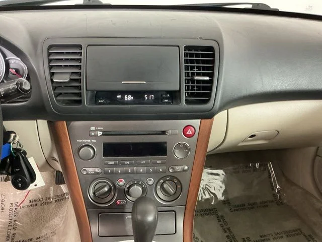 Used 2006 Champagne Gold Opal Subaru 2.5i image 17