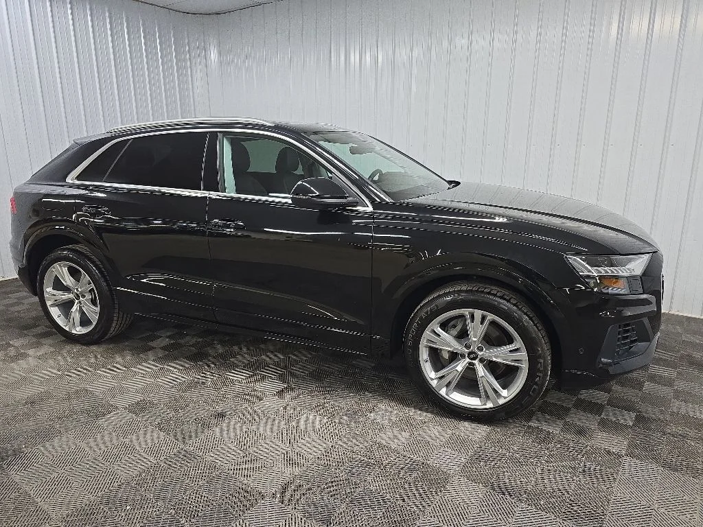 2023 Audi Q8 55 Premium Plus Tiptonic quattro's photo