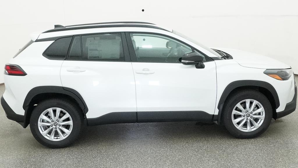 New 2026 Wind Chill Pearl Toyota LE image 14