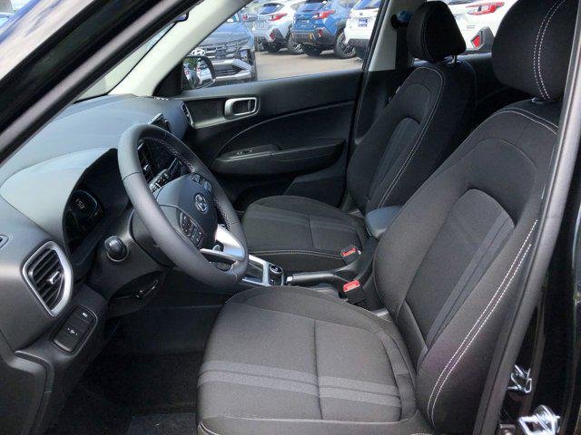 New 2026 Black,Onyx Hyundai SEL image 19