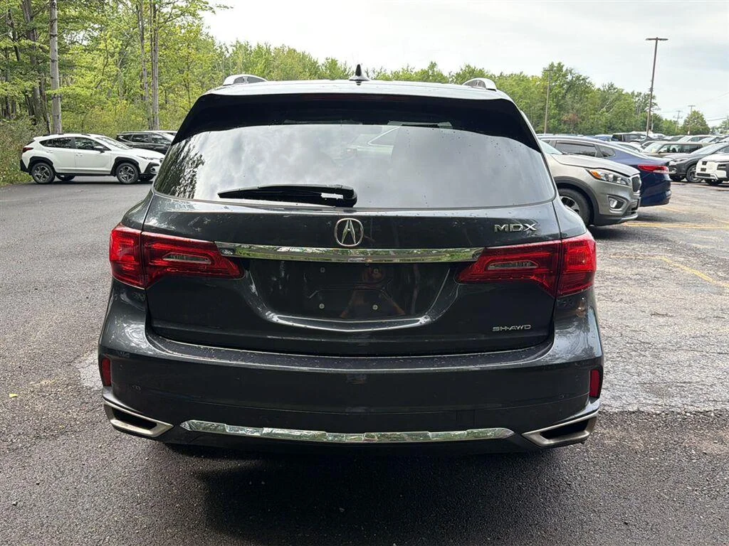 Used 2019 Gunmetal Metallic Acura SH-AWD w/Advance w/RES image 9