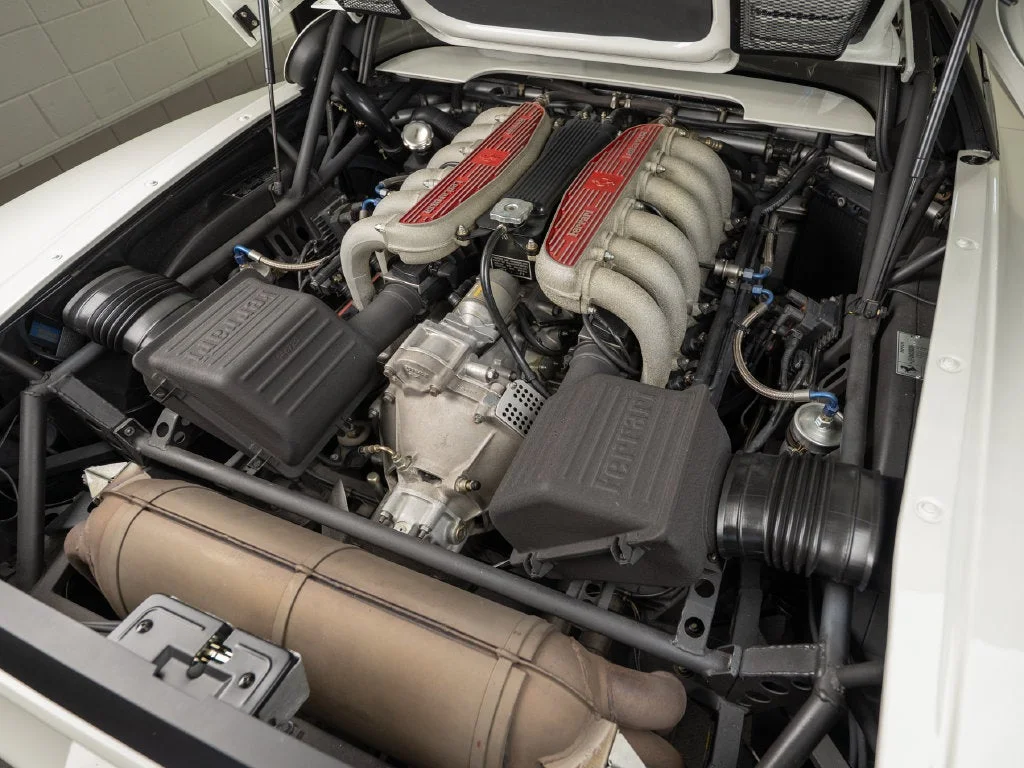 Used 1995 Bianco Avus Ferrari Testarossa image 36