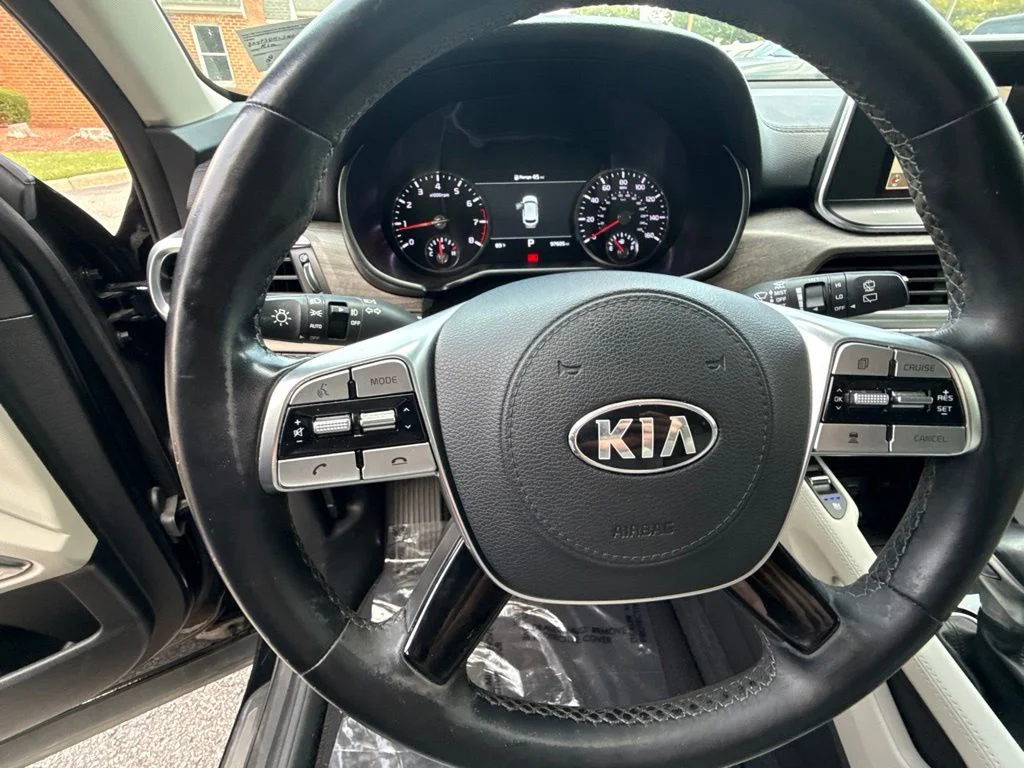 Used 2021 Black Kia SX image 21