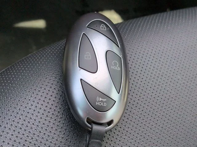 Certified Used 2026 Canyon Red Hyundai XRT image 29