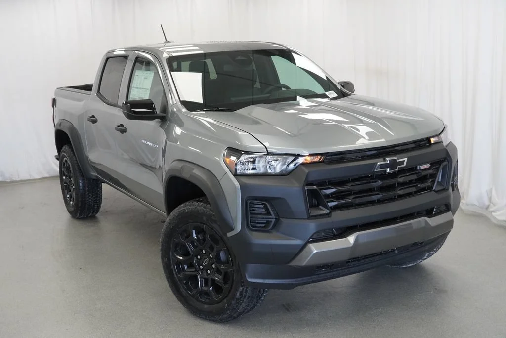 New 2026 Sterling Gray Metallic Chevrolet Trail Boss image 32