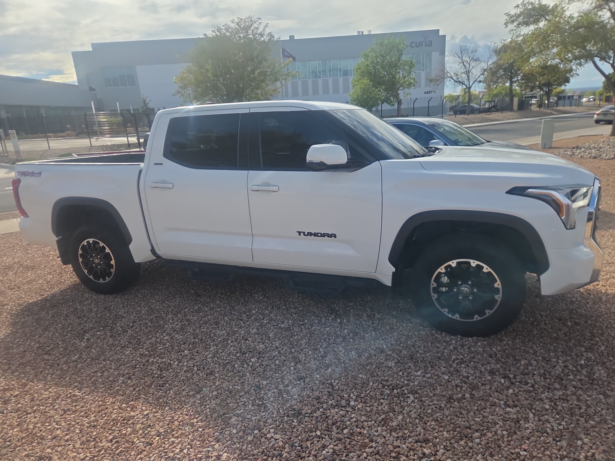 Used 2025 Ice Cap Toyota SR5 image 6