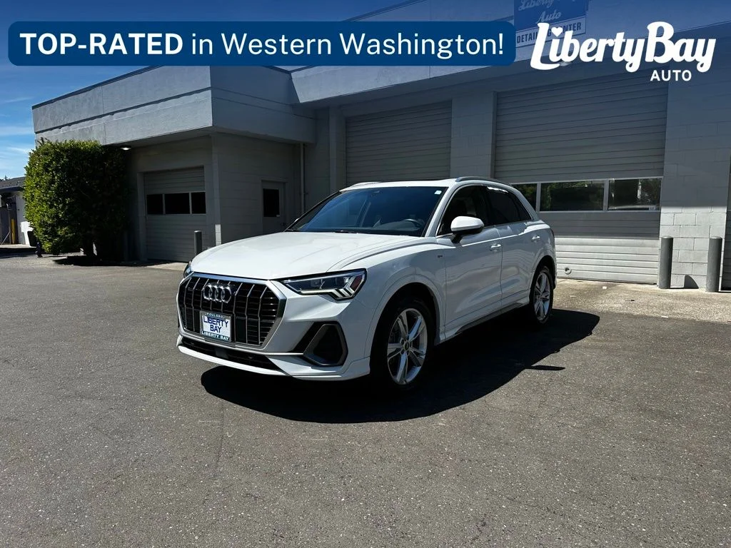 2023 Audi Q3 45 TFSI S Line Premium Plus quattro's photo