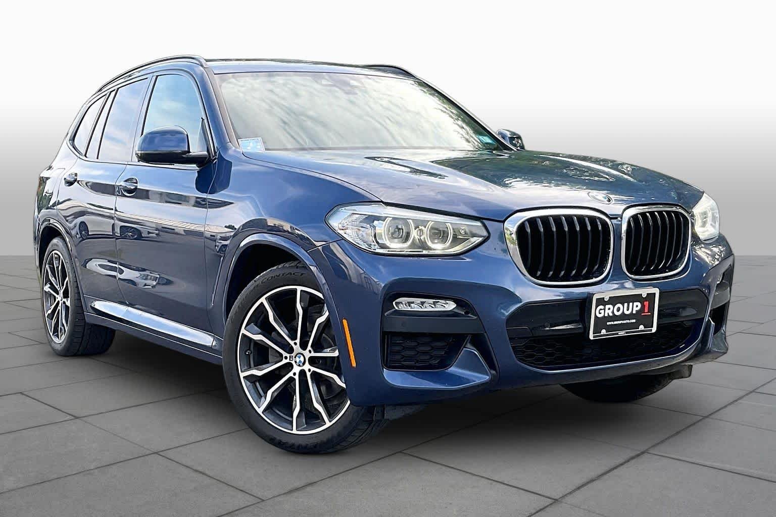 Used 2019 Phytonic Blue Metallic BMW xDrive30i image 2