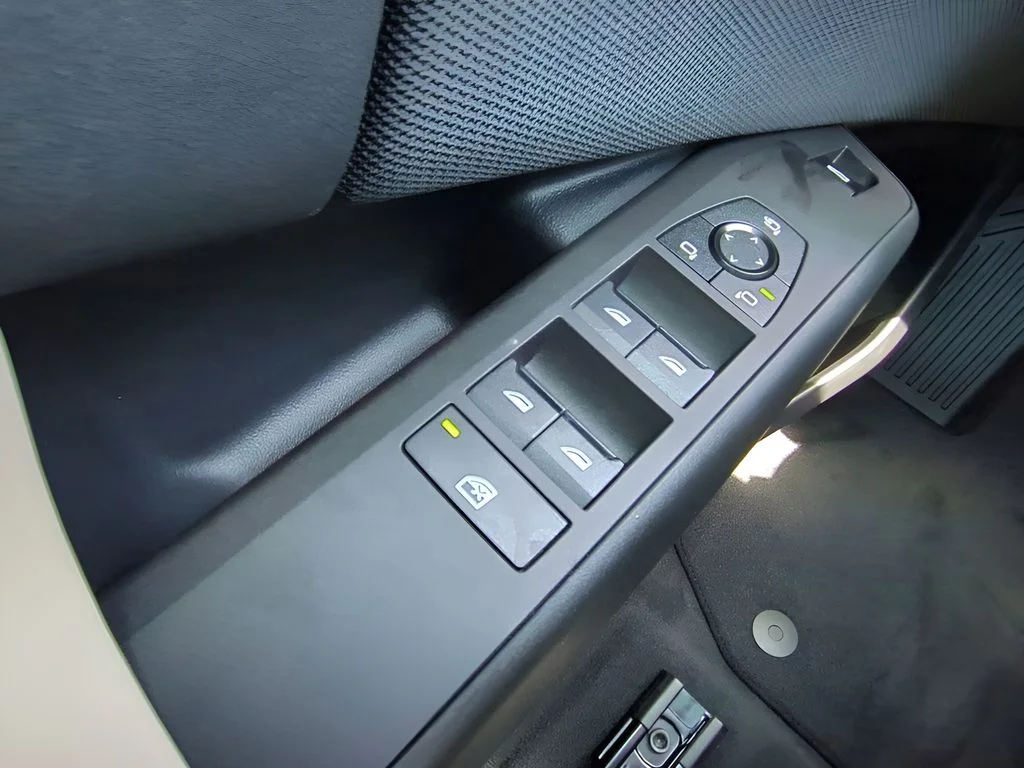 2025 BMW X3 30 - Photo 22