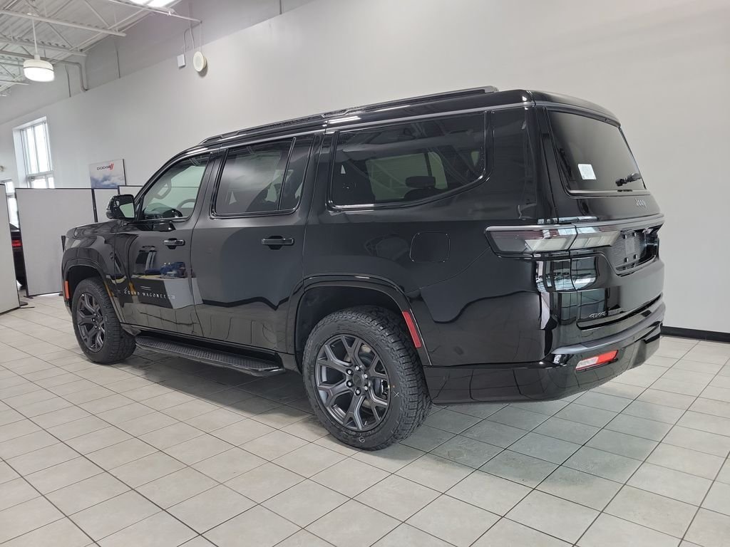New 2026 High Gloss Black Exterior Paint Jeep Upland image 5