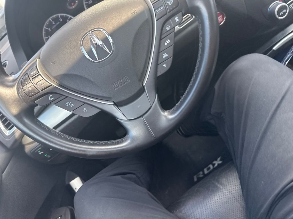 Used 2018  Acura Advance Package image 15