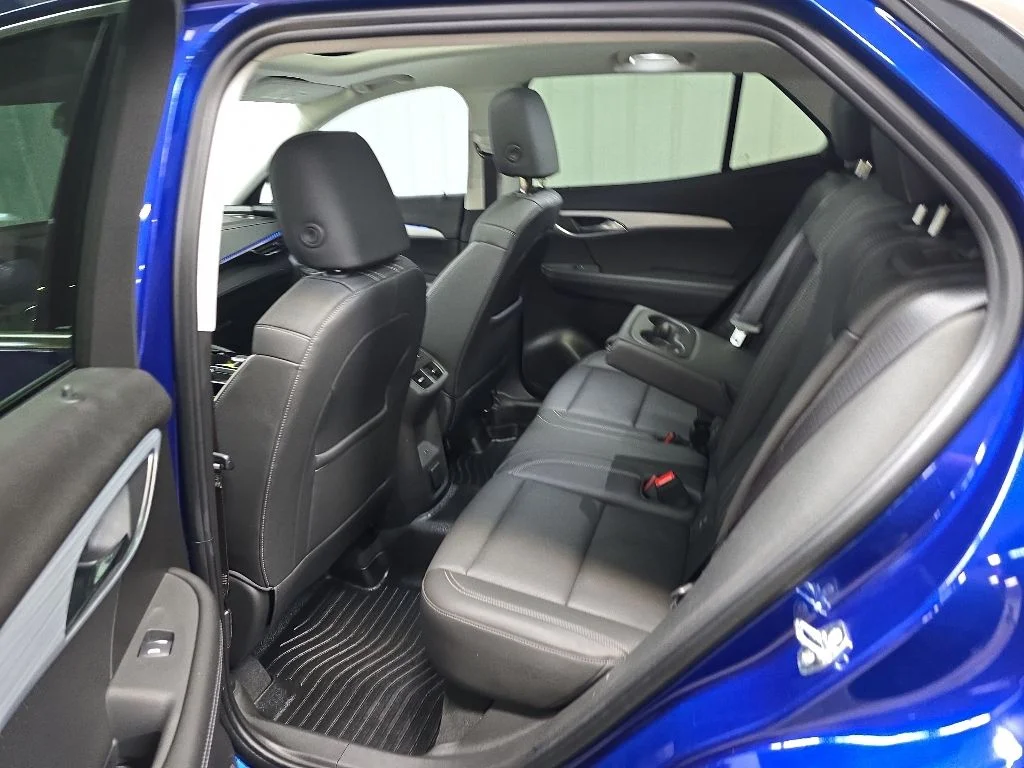 Used 2024 Blue Buick Avenir image 31