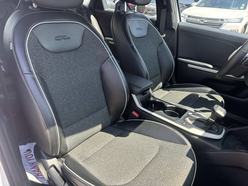 Certified Used 2025 White Kia GT-Line image 12