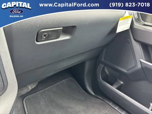 Used 2024 White Ford XLT image 27