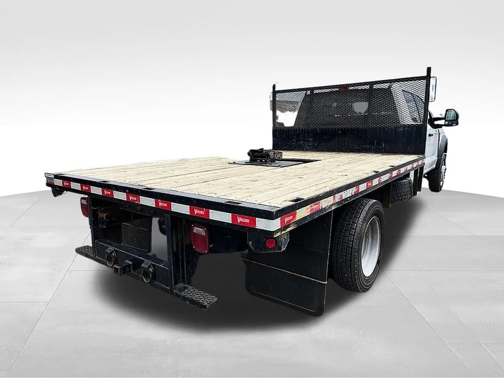 Used 2024 White Ford XL image 5