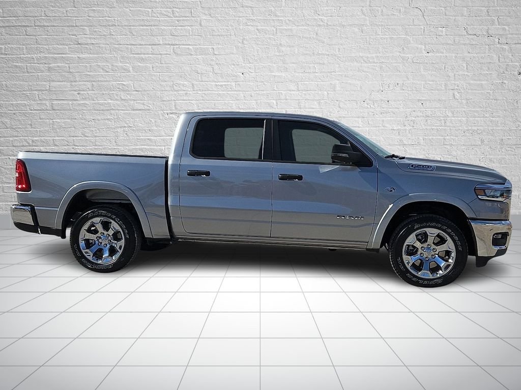 New 2026 Billet Silver Metallic Clear-Coat Exterior Paint RAM Big Horn/Lone Star image 5