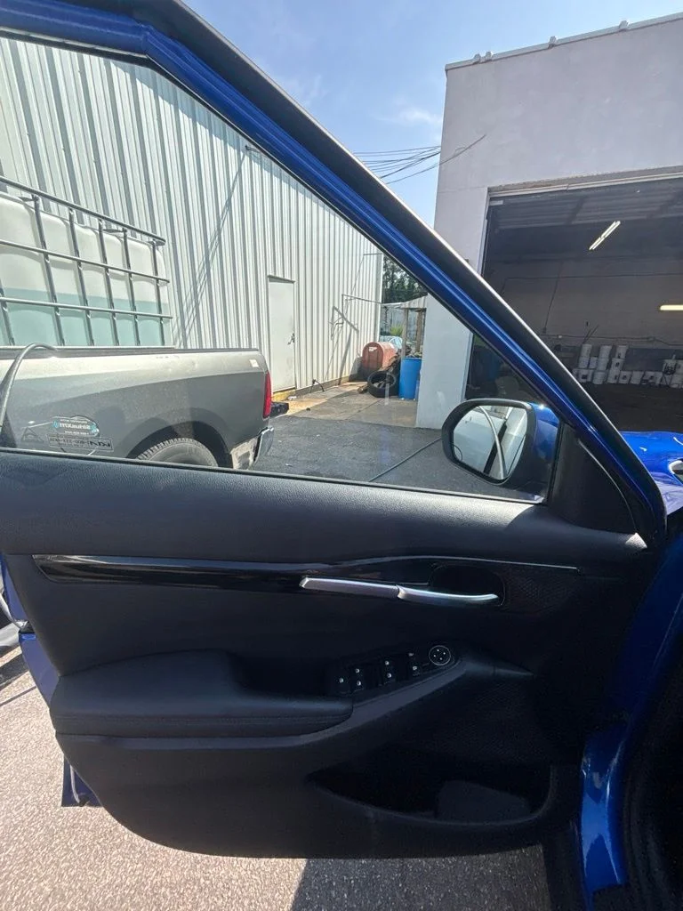 Used 2023 Blue Kia S image 12