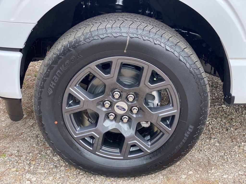 New 2026 Oxford White Ford STX® image 7