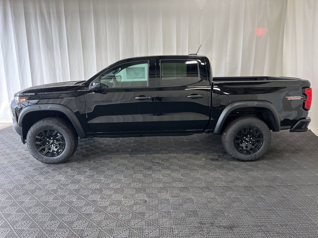 2026 Chevrolet Colorado Trail Boss - Photo 24