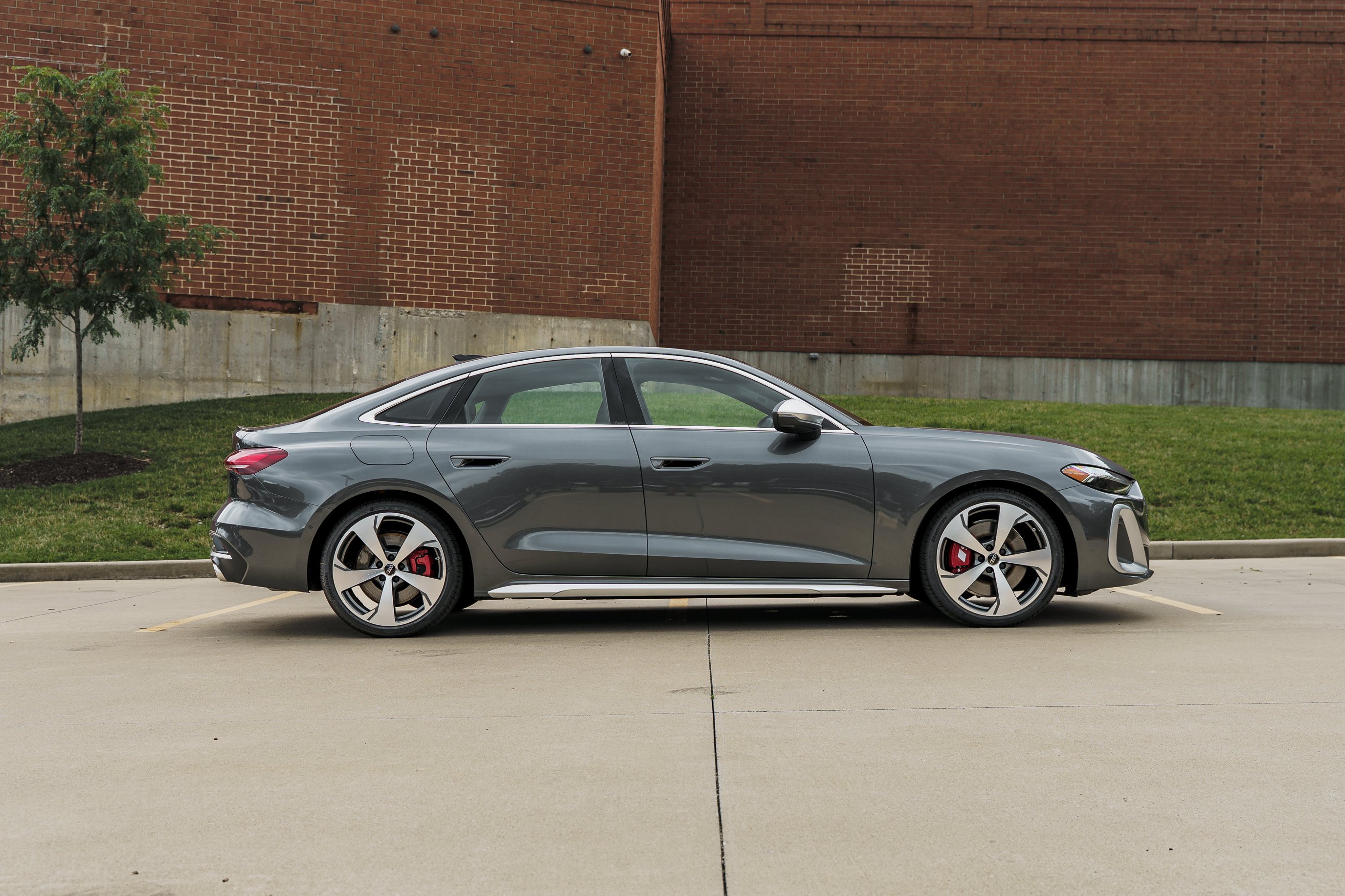 New 2026 DAYTONA GRAY Audi Premium Plus image 3