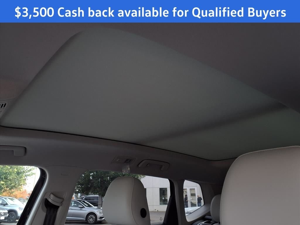 2025 Volkswagen Taos SE - Photo 17