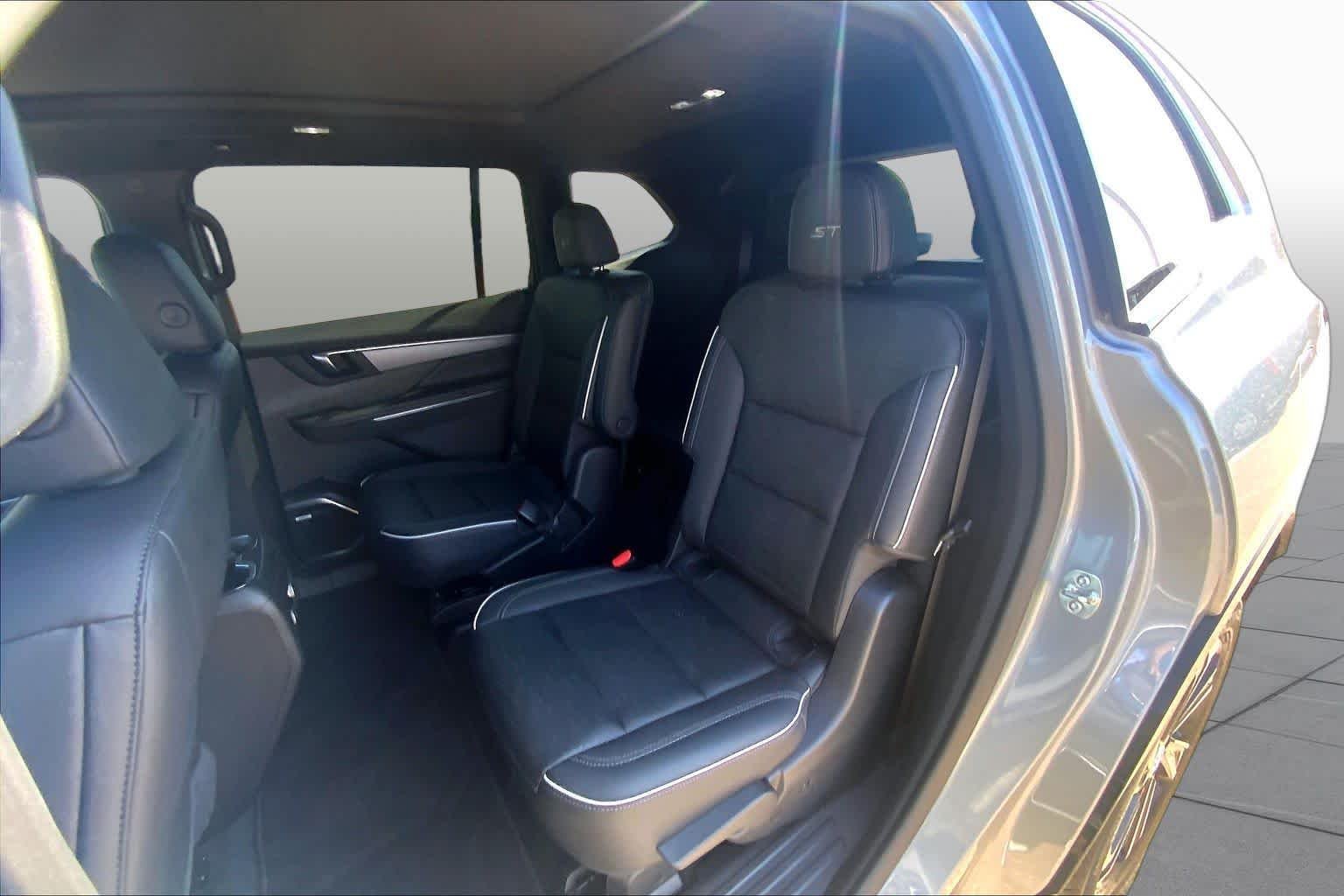 Certified Used 2025 Moonstone Gray Metallic Buick Sport Touring image 21