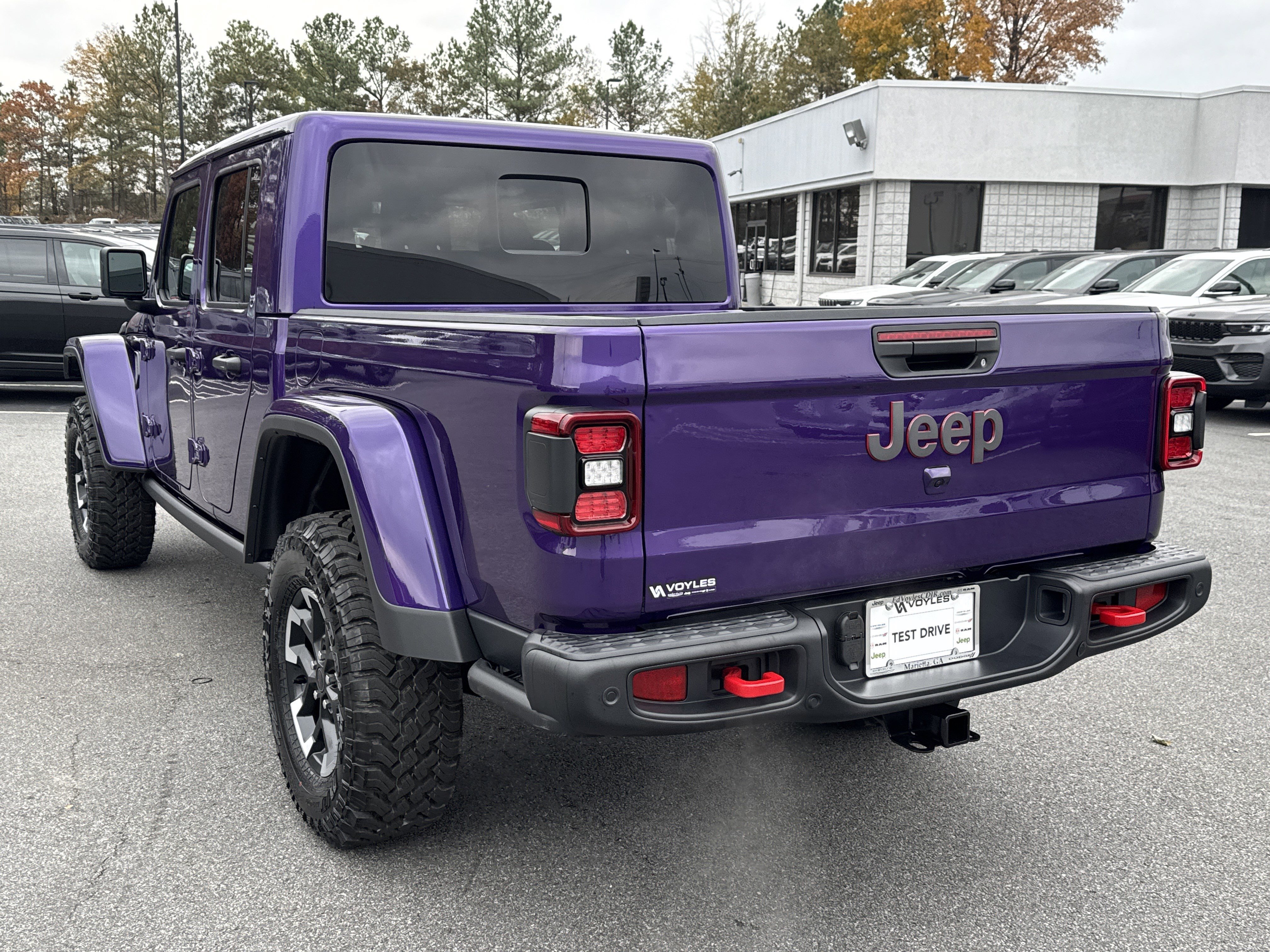 New 2026 Reign Exterior Paint Jeep Rubicon X image 6