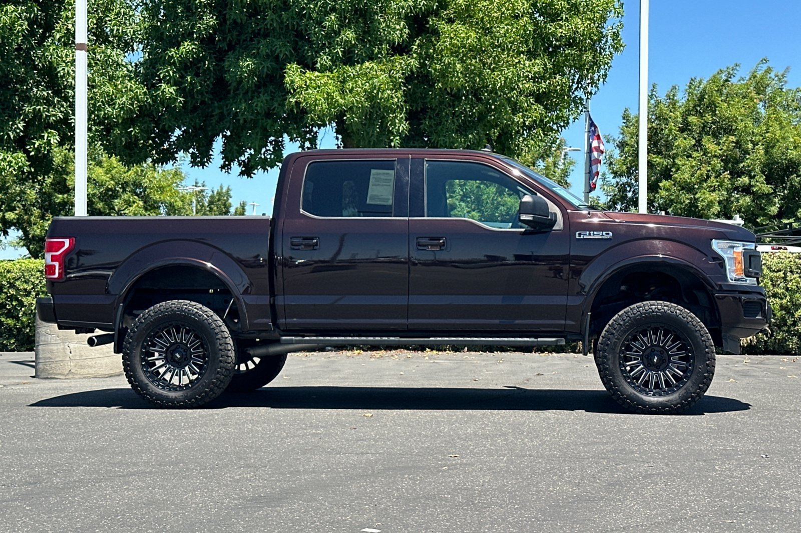 Used 2019 Maroon Ford  image 3