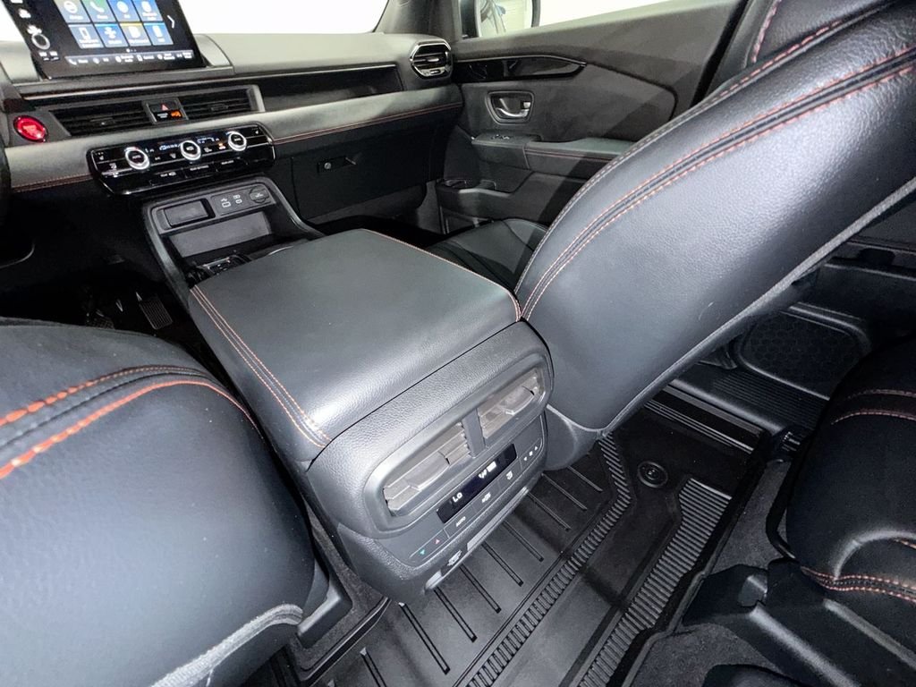 Used 2025 Diffused Sky Pearl Honda TrailSport image 21