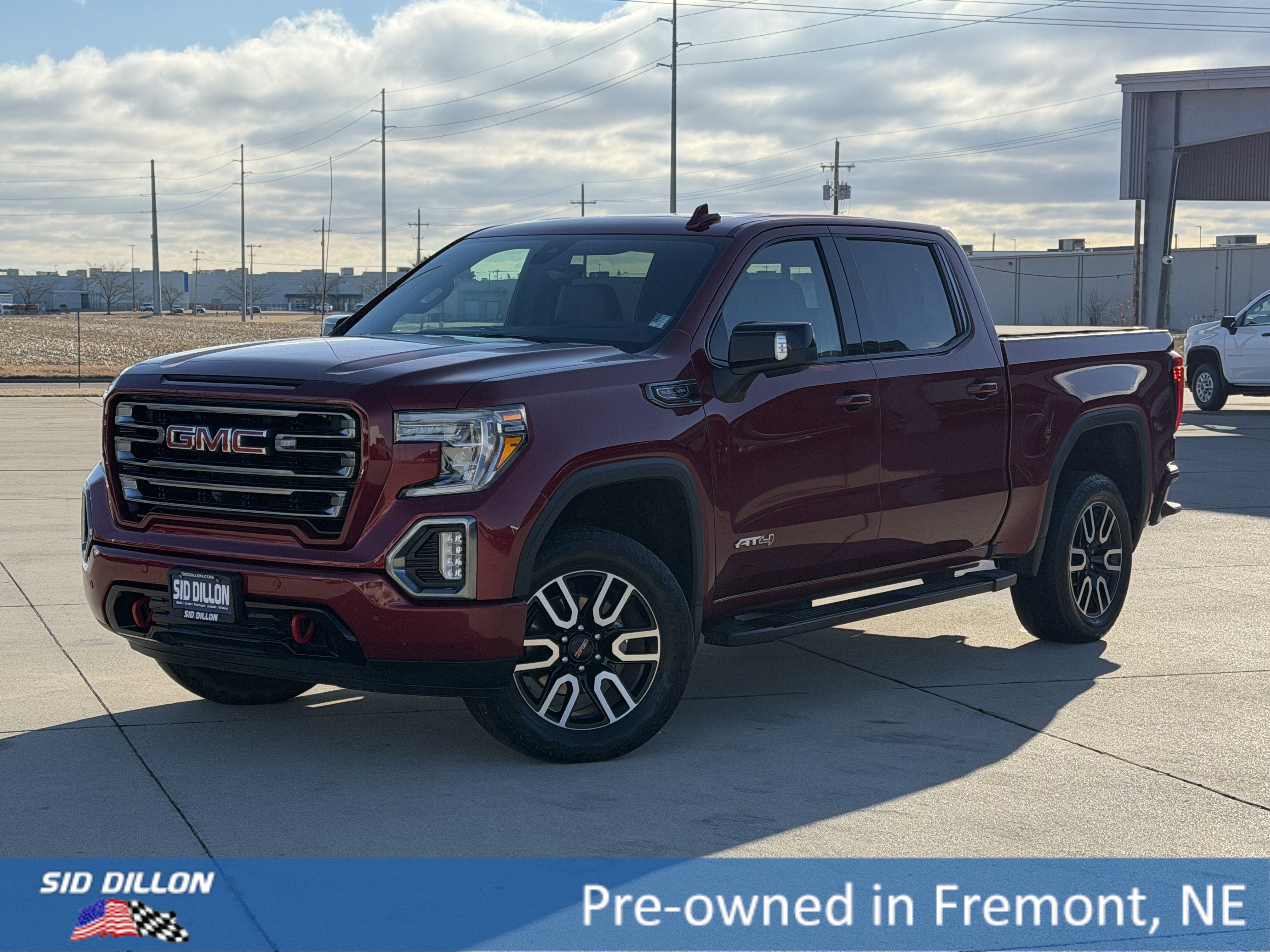 2020 GMC Sierra 4WD Crew Cab Short Box AT4's photo