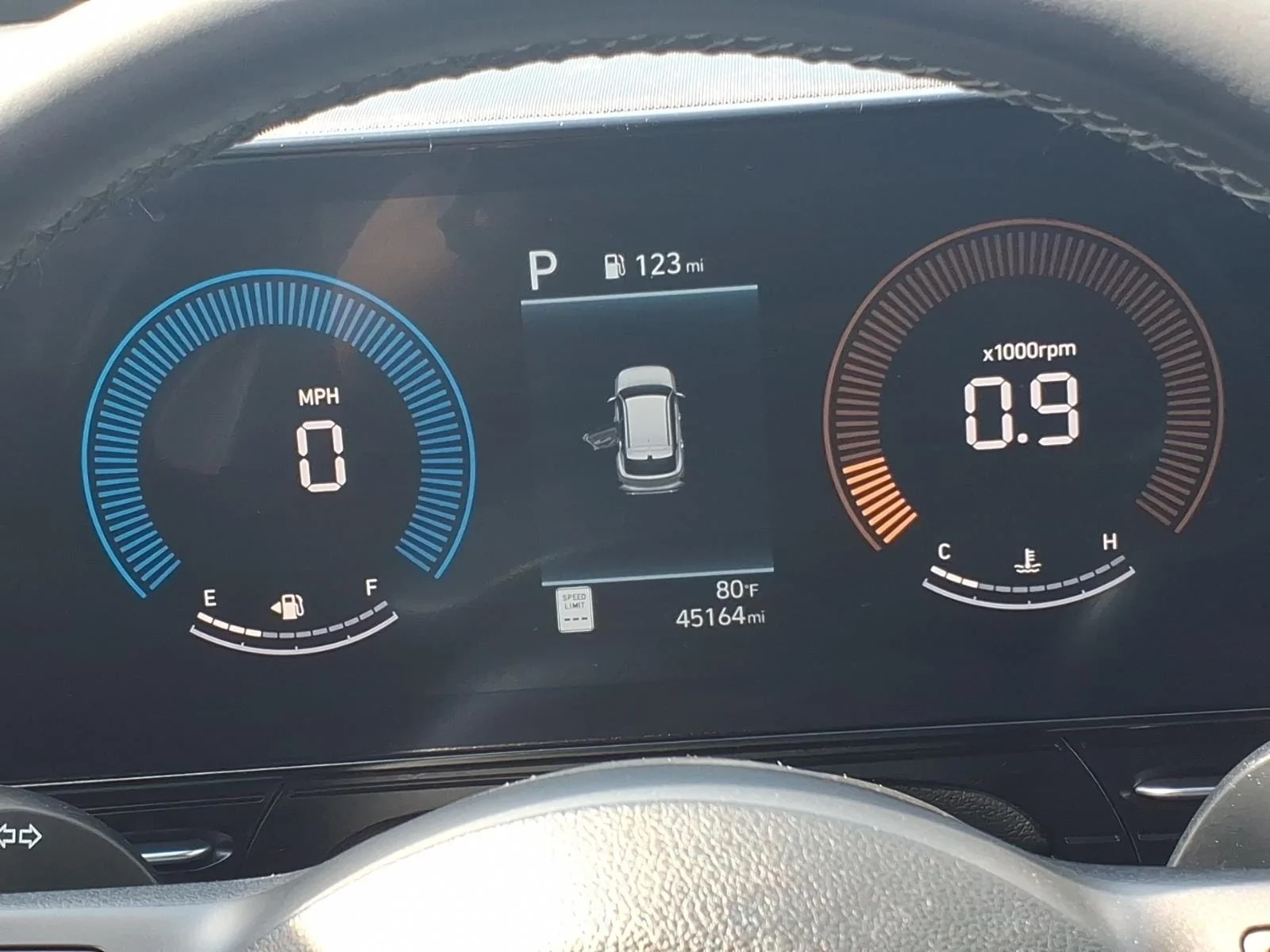 Used 2025 Gray Pearl Hyundai SEL image 19