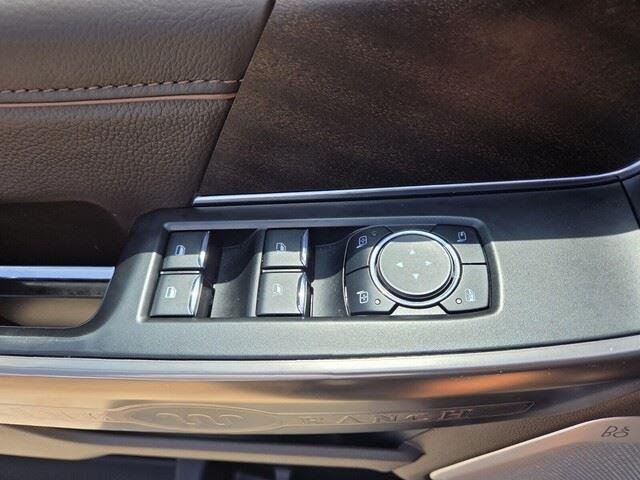 Used 2023 Stone Gray Ford King Ranch image 22