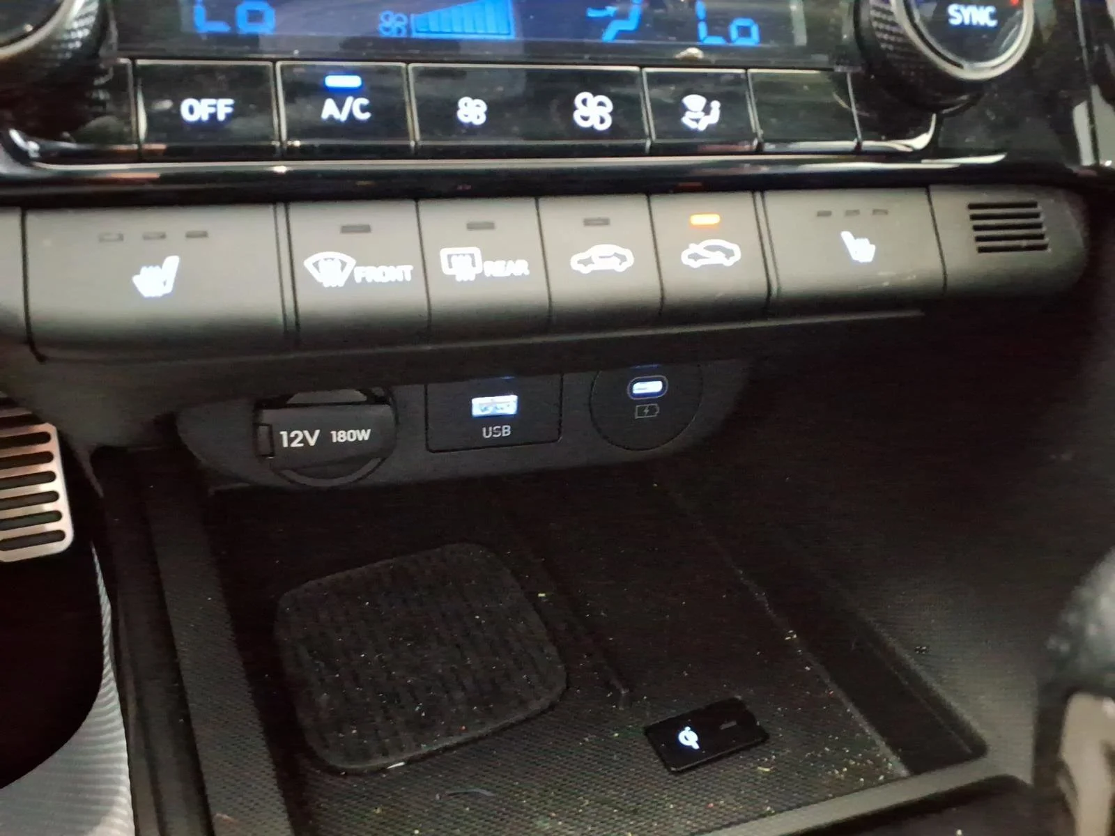 Used 2025 Abyss Black Hyundai Base image 25