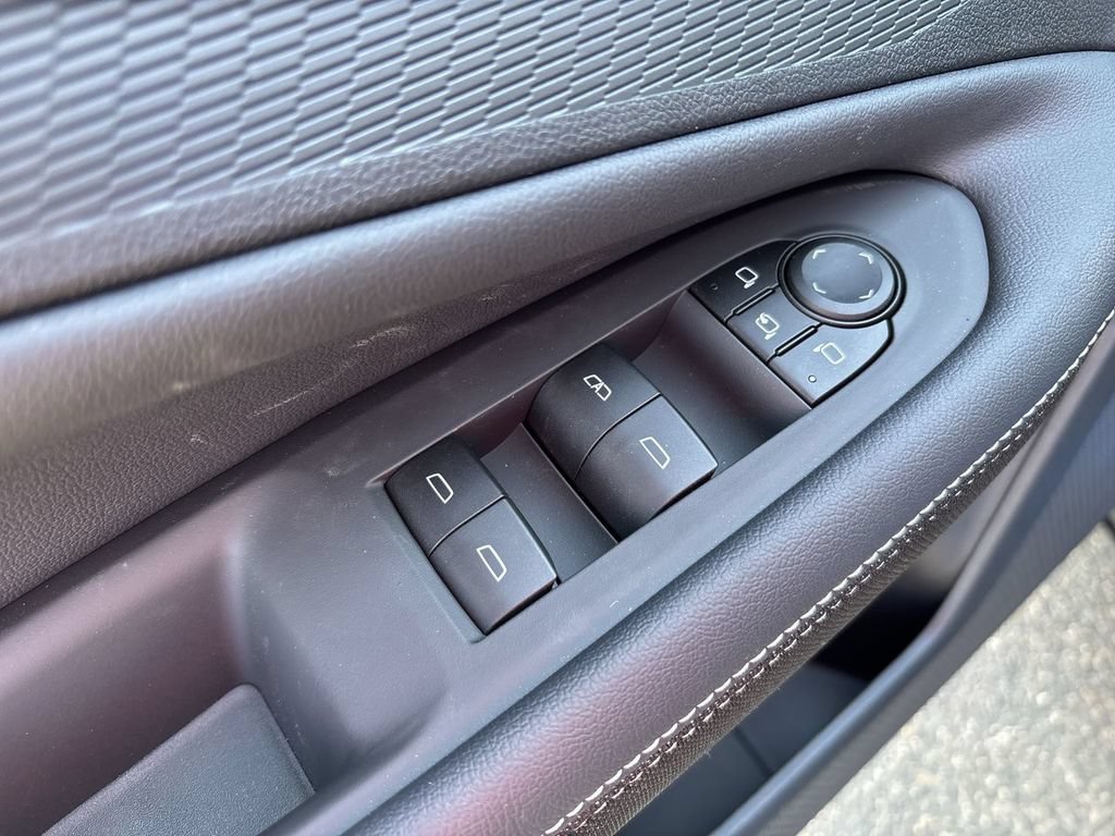 2026 Chevrolet Blazer EV LT - Photo 22