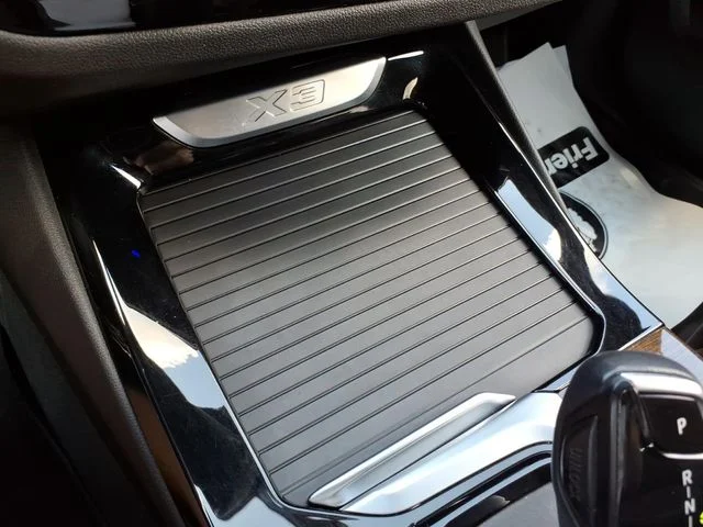 Used 2020 White BMW xDrive30i image 31