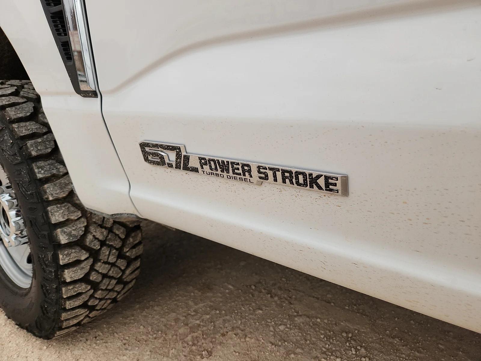 New 2026 Oxford White Ford F-250® XL image 11