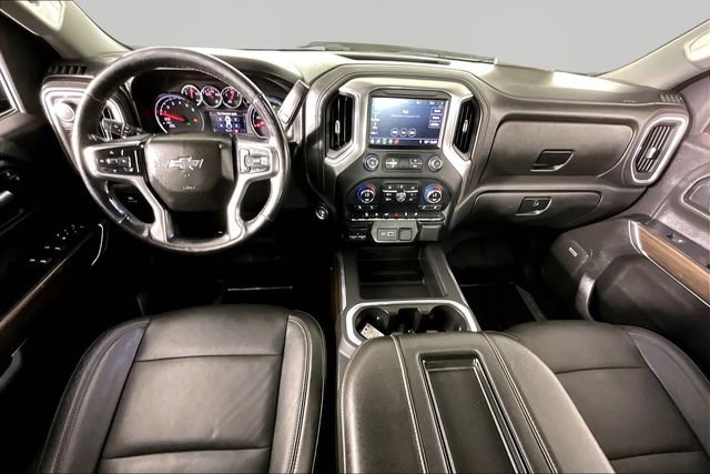 Used 2019 Beige Chevrolet RST image 8