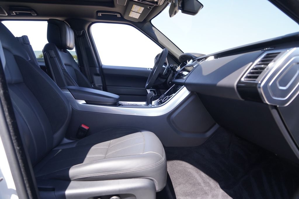 Used 2020 White Land Rover HST image 24