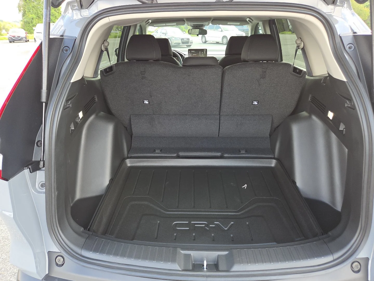 New 2026 Urban Gray Pearl Honda LX image 19