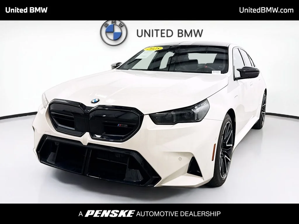 2025 BMW M5 M5 Sedan's photo
