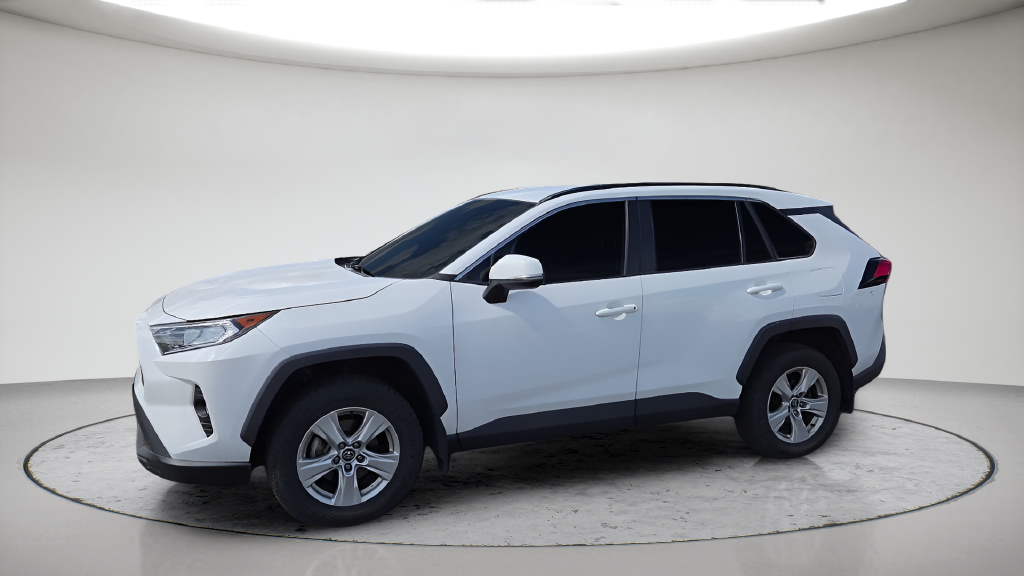 Certified Used 2021 White Toyota XLE image 20