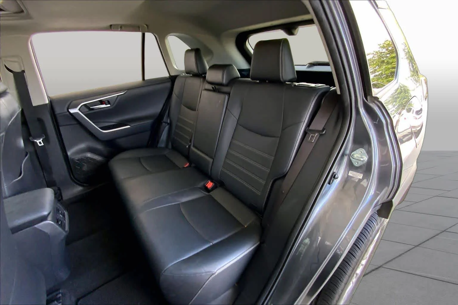 Used 2020 Magnetic Gray Metallic Toyota Limited image 20