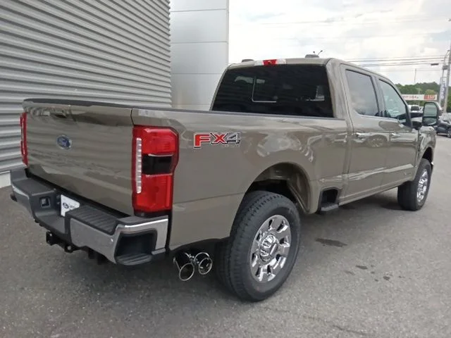 New 2026 Marsh Gray Ford F-250® Lariat® image 3